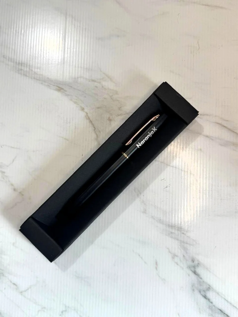 Lapicera, merchandising con logo de MONDOBOX